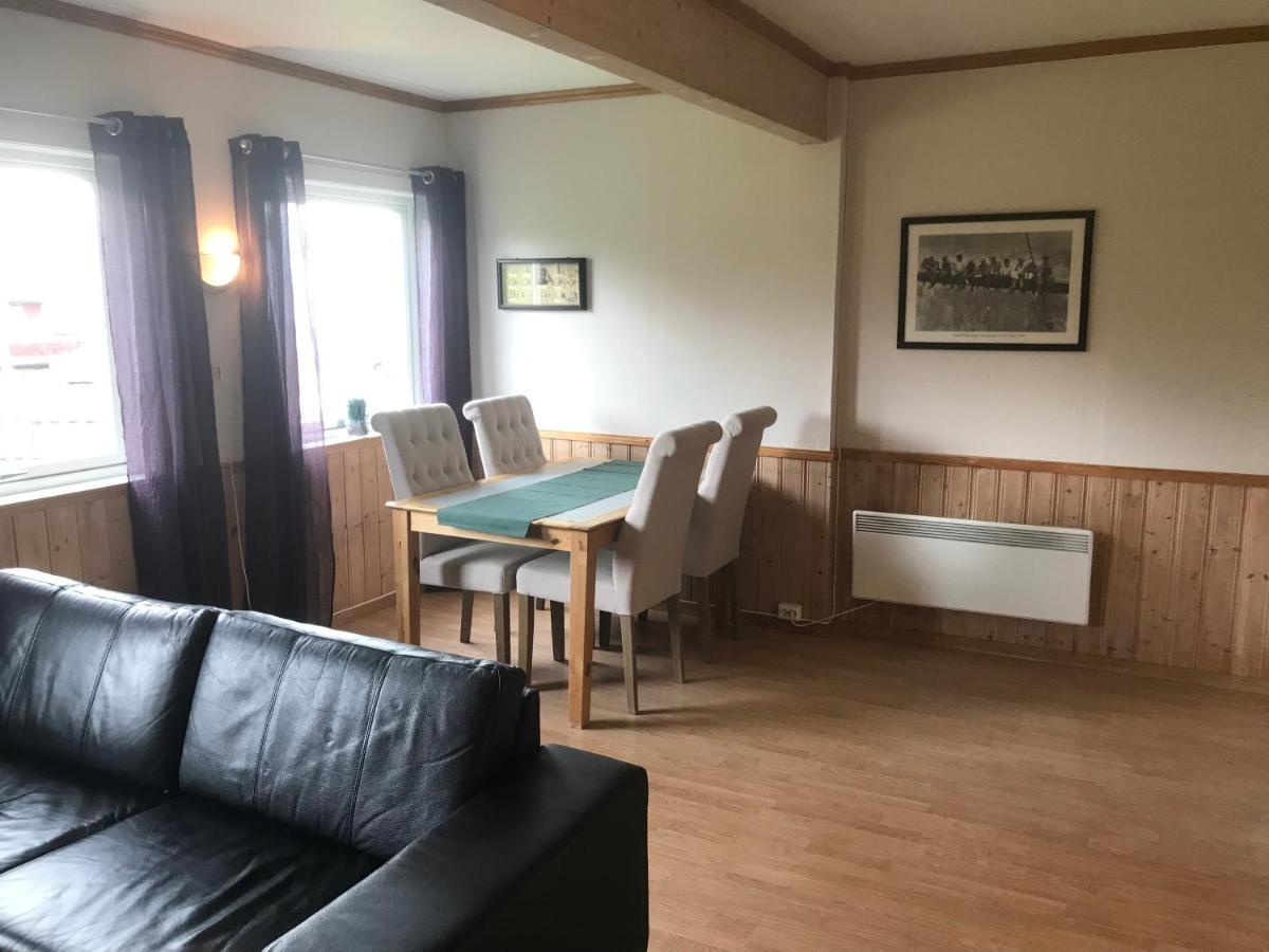 Anton Antonsens Veg 18 Leilighet Nr2 Appartamento Olderdalen Esterno foto